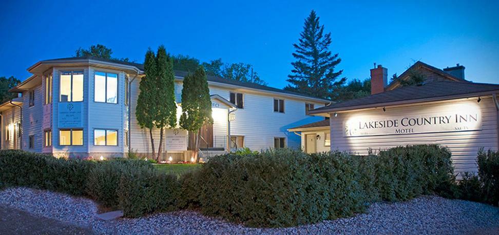 Lakeside Country Inn Manitou Beach Ngoại thất bức ảnh